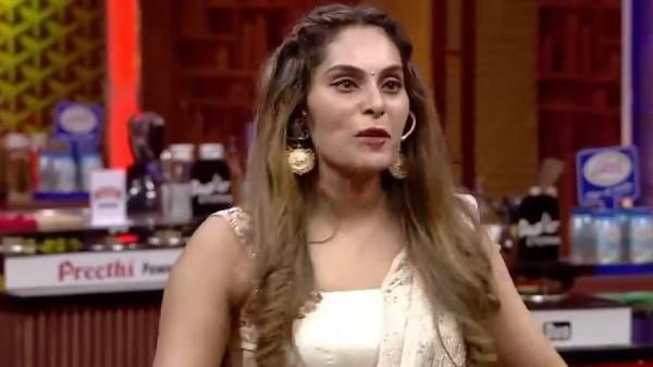 வெள்ளந்தியான பேச்சால் ரசிகர்களின் மனதில் குடிகொண்ட ஸ்ருதிகா...இவர் தான் அவராம்