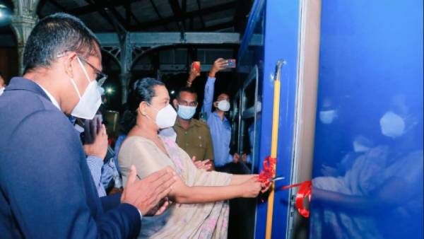 கொழும்பு டூ காங்கேசன்துறை... இலங்கையில் இந்தியாவின் நிதி உதவியுடன் புதிய ரயில் சேவை தொடக்கம்!