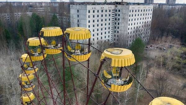 அணு உலை வெடித்த.. வாழவே தகுதியற்ற 