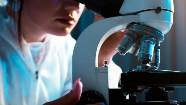 மிக மோசமான பாதிப்பு! நெதர்லாந்தில் கண்டறியப்பட்ட புதிய VB வேரியண்ட்.. கொரோனா இல்லை எச்ஐவியாம்!