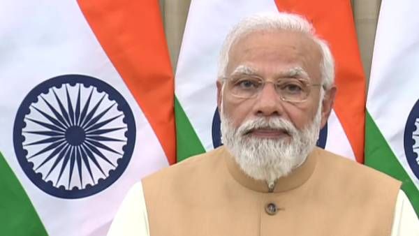 முத்தலாக்கில் இருந்து முஸ்லீம் பெண்களை காப்பாற்றியது பாஜக.. ஹிஜாப் சர்ச்சைகளுக்கிடையே.. மோடி பேச்சு