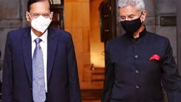 ஜெய்சங்கருடன், இலங்கை வெளியுறவு அமைச்சர் சந்திப்பு! டோர்னியர் விமான கொள்முதல் பற்றி பேச்சுவார்த்தை