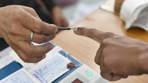 மணிப்பூர் முதற்கட்ட தேர்தல்: காலை 10 மணி வரை 12 சதவீத வாக்குகள் பதிவு!