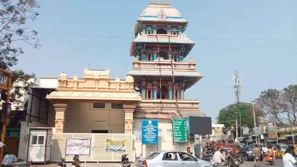 ஹிஜாப் விவகாரம்: உளவுத் துறை ரிப்போர்ட்! காஞ்சி சங்கர மடம், மற்ற கோயில்களுக்கு 24 மணி நேர பாதுகாப்பு