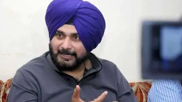 பஞ்சாப் காங்கிரஸ் தோல்விக்கு நவ்ஜோத்சிங் சித்து தான் காரணமா?- ஆம் ஆத்மி வெற்றிக்கு காரணம் என்ன?