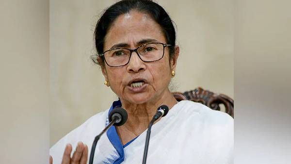 வெறுப்பை பரப்பலாம்.. உண்மையை பேசினால் குற்றமா? - மத்திய அரசை வெளுத்து வாங்கிய மம்தா பானர்ஜி