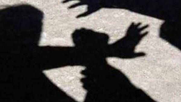 காஷ்மீர் பைல்ஸ் பற்றி விமர்சனம்! தரையில் மூக்கை தேய்க்க சொல்லி.. தலித் இளைஞருக்கு ராஜஸ்தானில் தண்டனை