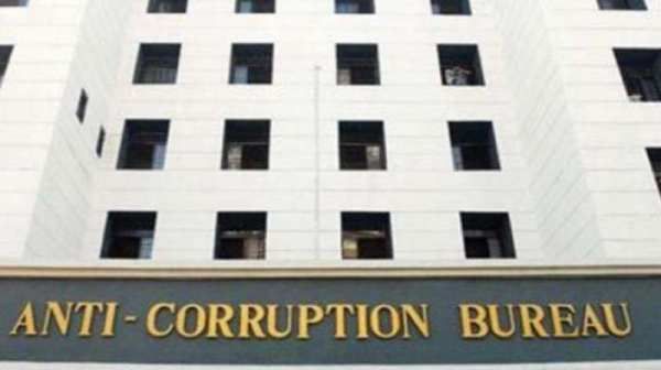 பதவி உயர்வுக்கு லஞ்சம்! துணை ஆணையர் அலுவலகத்தில் அதிரடி ரெய்டு! ரூ.35 லட்சம் பறிமுதல்