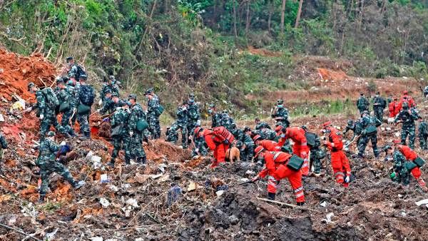 132 பேரை பலிகொண்ட சீனா விமான விபத்து... காரணத்தை சொல்லப்போகும் கருப்புப்பெட்டி கிடைத்தது