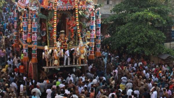 மயிலாப்பூரில் பங்குனிப்பெருவிழா கோலாகலம் - 63 நாயன்மார்களுடன் காட்சியளித்த கபாலீஸ்வரர்