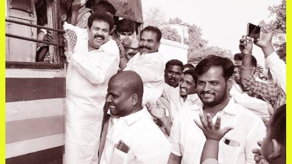 பூண்டி பஸ் ஸ்டாண்டில்.. திமுக எம்.எல்.ஏ செய்த காரியத்தை பார்த்தீங்களா.. அப்படியே விக்கித்த மாணவர்கள்