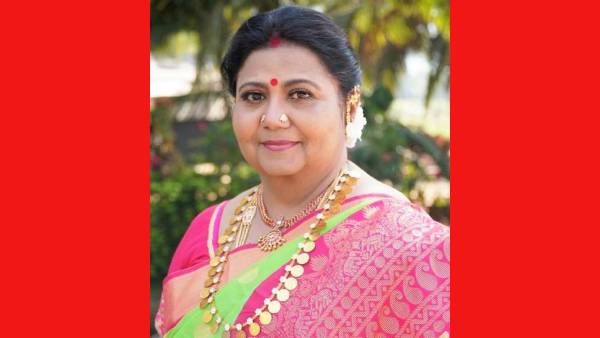 பிரபல நடிகை குட்டி பத்மினி பாஜகவில் இருந்து விலகினார்.. காரணமே இதுதான்.. மேலிடத்துக்கு பறந்த லெட்டர்