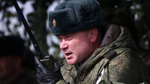 ரஷ்யாவிற்கு விழுந்த அடி.. மத்திய ராணுவ மாவட்ட தளபதி காலி! அதிரடியாக அறிவித்த உக்ரைன்.. என்ன நடந்தது?