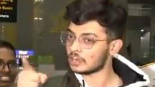 தேசிய கொடியால் தப்பிக்கிறோம்.. அரசு உதவவில்லை! எல்லாம் கதை: உக்ரைனிலிருந்து திரும்பிய மாணவர் பேட்டி