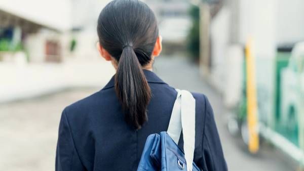 குதிரைவால் ஹேர்ஸ்டைல் வேண்டாம்... பள்ளி மாணவிகளுக்கு தடை போட்ட ஜப்பான் - ஏன் தெரியுமா?