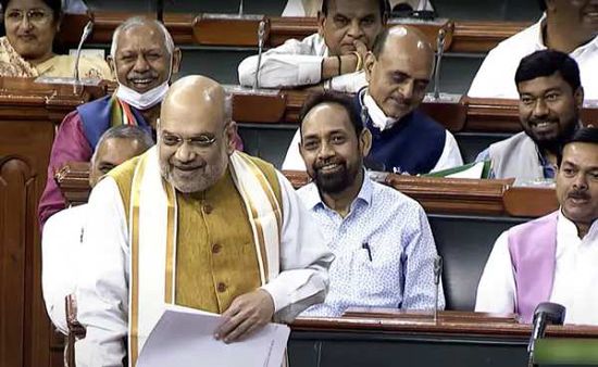 எனக்கு கோபம் எல்லாம் வராது.. என் குரலே அப்படித்தான்! நான் என்ன செய்ய..? மக்களவையில் அமித் ஷா கலகல!