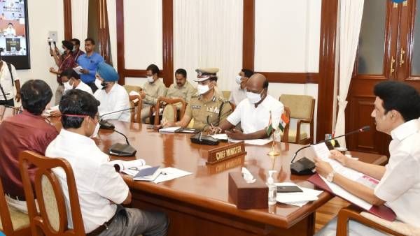 சென்னை ஐஐடியில் உயரும் வைரஸ் பாதிப்பு.. தலைதூக்கும் கொரோனா? மீண்டும் தீவிரமாகும் கட்டுப்பாடுகள்?