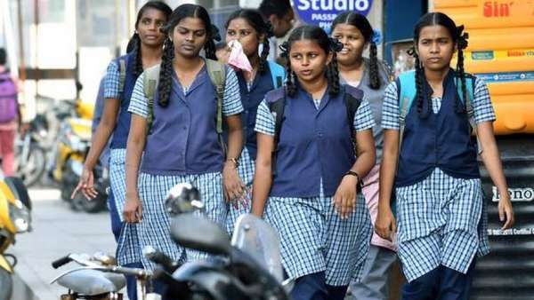 மாணவர்களுக்கு சூப்பர் அறிவிப்பு..அனைத்து சனிக்கிழமைகளிலும் இனி பள்ளிகளுக்கு விடுமுறை!