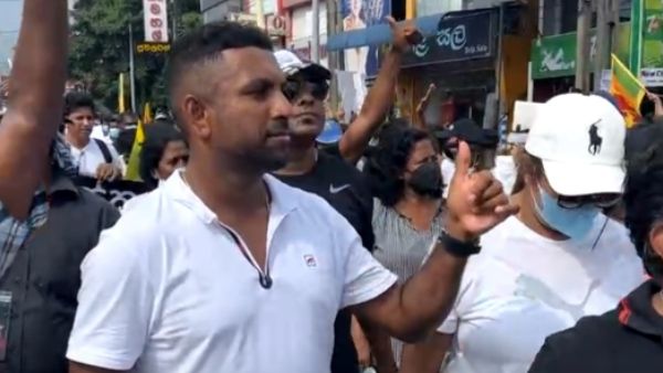 உண்ணாவிரதத்தை தொடங்கும் இலங்கை கிரிக்கெட் வீரர்... அரசிடம் அவர் வைக்கும் கோரிக்கை என்ன தெரியுமா?