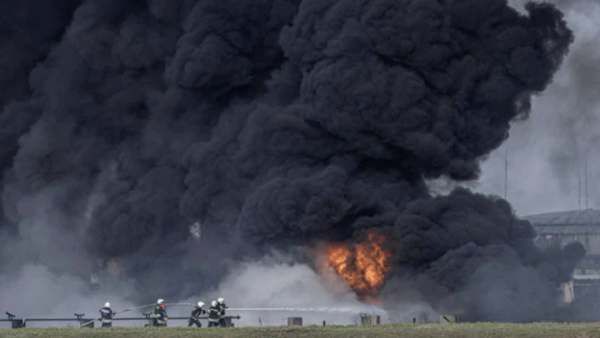 ஆயுதங்களை கீழ போடுங்க! உயிருக்கு உத்தரவாதம் கண்டிப்பா உண்டு! உக்ரைன் வீரர்களுக்கு ரஷ்யா கெடு