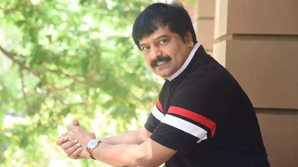 சின்ன கலைவாணர்.. விவேக் மறைந்து ஒரு வருடமாச்சு.. முதல்வரிடம் விவேக் மனைவி வைத்த உருக்கமான கோரிக்கை