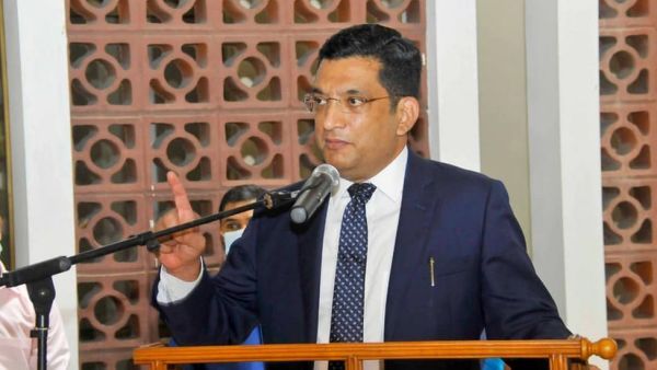 இலங்கை: பொருளாதார சிக்கலை ஒரு மாதத்தில் தீர்ப்பேன் என பைத்தியமே சொல்லும்.. நிதி அமைச்சர் அலி சப்ரி