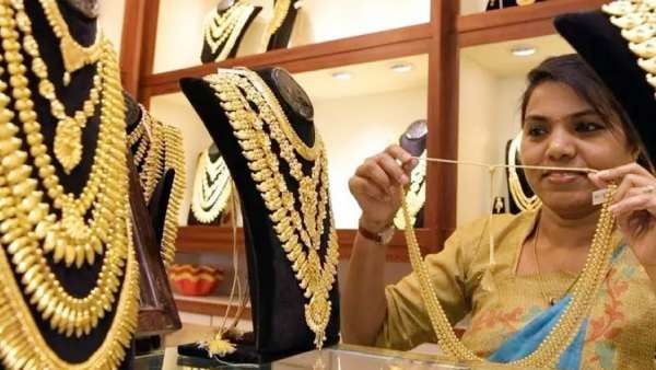 அட்சய திருதியை..மறந்தும் இந்த தவறுகளை செய்யாதீர்கள்..தங்கம் வீட்டில் தங்கவே தங்காது