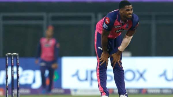 ஆஆ என பார்த்த 