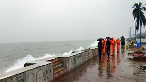 மிரட்டும் அசானி... சென்னையில் கொட்டும் மழை... வானிலை ஆய்வு மையம் சொன்ன குட் நியூஸ்