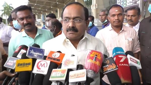 ரேசன் கடைகளில் கைரேகை முறையில் சிக்கல்.. சூப்பர் தீர்வை கொண்டு வரும் அரசு! அமைச்சர் சக்கரபாணி தகவல்