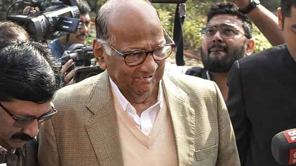 மதத்தின் பெயரில் நாட்டை பின்னோக்கி நகர்த்த முயற்சி! சரத் பவார் கடும் பேச்சு