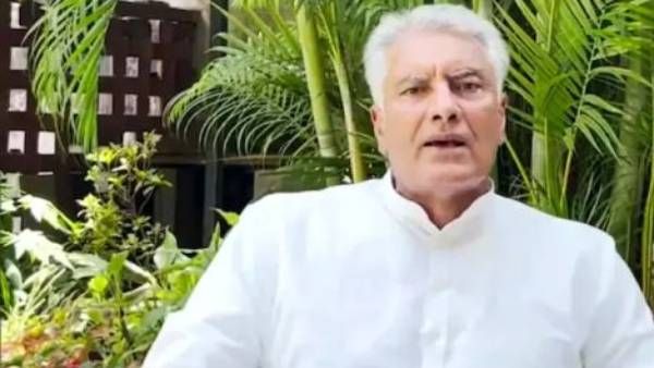 காங்கிரஸுக்கு ‘குட்பை’ சொன்ன தலைவர்.. அதுவும் கட்சியை பலப்படுத்த மாநாடு நடக்கும்போதே - அட கொடுமையே!