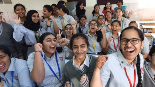 எம்பிபிஎஸ் படிப்புக்கு நாங்க கேரண்டி... சத்தமில்லாமல் சாதனை செய்யும் மெட்டா நீட் அகாடமி