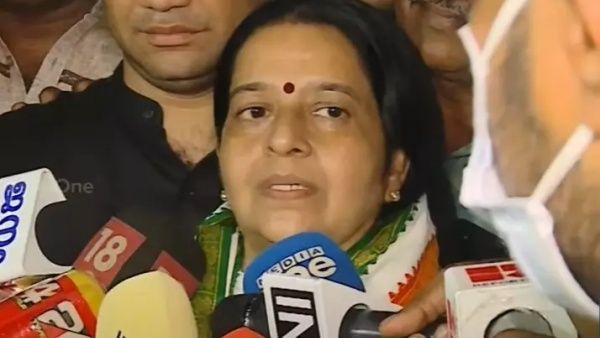 பினராயிக்கு அதிர்ச்சி தந்த 