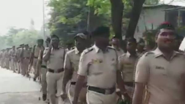 “திரும்ப திரும்ப நடக்குது.. மன்னிப்பு கேளுங்க” போலீஸ் வெப்சைட்டை முடக்கி ‘போர்டு’ மாட்டிய ஹேக்கர்கள்