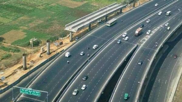 75 கி.மீ தூரம் சாலையை வெறும் 105 மணி நேரத்தில் அமைத்து அசத்திய இந்தியா.. கின்னஸ் சாதனை!