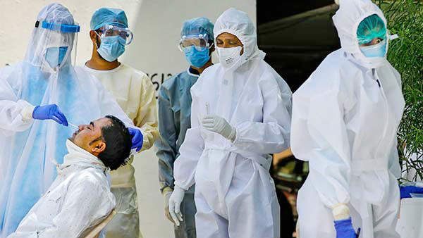 திடீரென அதிகரிக்கும் கொரோனா! இந்தியாவில் 4வது அலை சாத்தியமா? மாநிலங்களுக்கு பறந்த முக்கிய வார்னிங்!