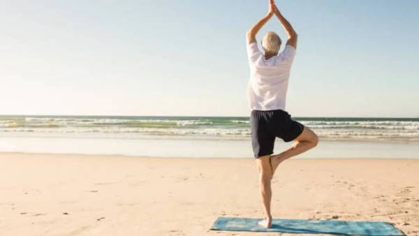 ஒற்றை காலில் 10 நொடி நிற்பீர்களா? முடியாவிட்டால் உயிருக்கே ஆபத்தாம் - எச்சரிக்கும் ஆய்வு