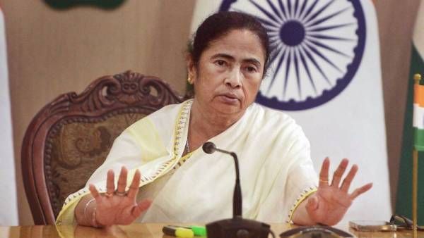 மே.வங்கம்: பல்கலை. வேந்தர் பதவியில் இருந்து ஆளுநரை நீக்கும் மசோதா சட்டசபையில் அதிரடியாக நிறைவேற்றம்!