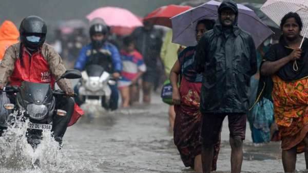 கொடைக்கானலுக்கு எதுக்கு டூர்? உங்க ஊரே அப்படித்தான் மாறபோகுது! இந்த 13 மாவட்டங்களில் கனமழை பெய்யும்!