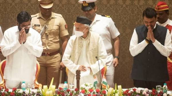 ஜெய் ஸ்ரீராம்: பாஜக கோஷத்தால் அதிர்ந்த மேடை- “அட அமைதியா இருங்கப்பா” மீண்டும் மீண்டும் சொன்ன ஆளுநர்!