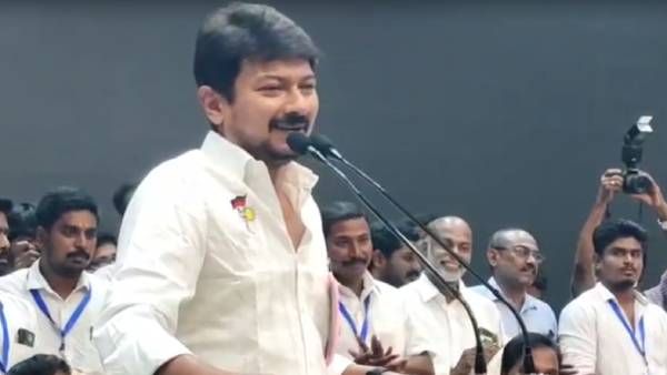 பூஜை நம்பிக்கையில்ல! ஆனால் ஏன் கலந்துக்குறேன்னு தெரியுமா? ‘அவங்களுக்கு’ வயிறு எரியனும்! கலகல உதயநிதி