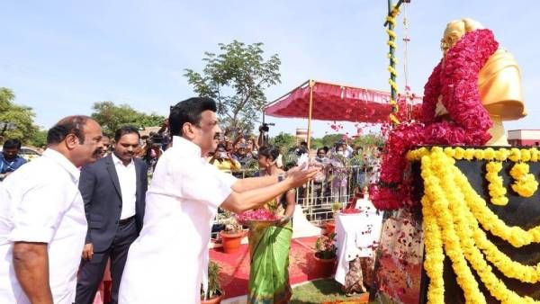 ஜாலியா ஆடலாம்.. ஊஞ்சல் ஆட்டி விட்ட முதல்வர் ஸ்டாலின்..குஷியான சிறுவர்கள்