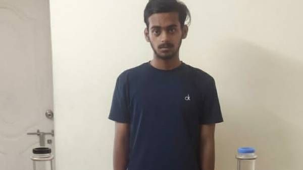 சென்னை கல்லூரியில் படித்தபடி மாணவர்களுக்கு கஞ்சா விற்பனை! பீகார் மாணவரை தட்டித்தூக்கிய போலீசார்