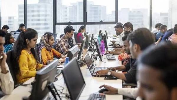 வெற்றிநடைபோடும் தமிழகம்.. அதுவும் கொரோனாவுக்கு பின்! 10 லட்சம் ஐடி வேலைகள் - இன்னும் உயருமாம்