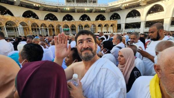 9 நாடுகள்.. 6500 கி.மீ.. இங்கிலாந்திலிருந்து மெக்காவிற்கு நடந்தே சென்ற ஈராக் நபர்.. சுவாரசிய பின்னணி