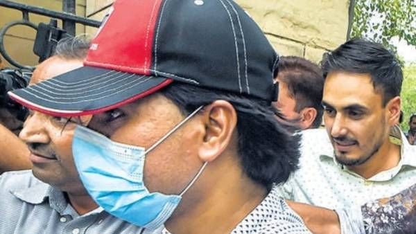 உபி வழக்கில் முகமது ஜுபைரின் ஜாமினை நீட்டித்த உச்சநீதிமன்றம்.. ஆனாலும் சிறையில் தான் இருக்கனும்