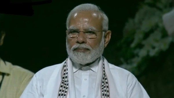 என்ன ரெடியா? ஆளுநர் மாளிகையில் மோடி கேட்ட கேள்வி! இரவோடு இரவாக மீட்டிங் போட்டது ஏன்? சீக்ரெட்!