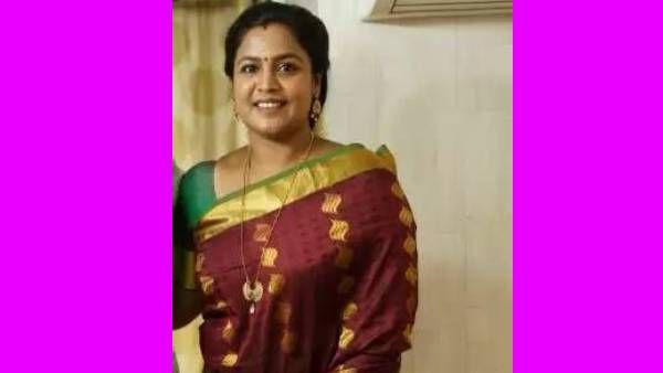 பிரபல நடிகை.. மாமனார் முன்பு அந்த 