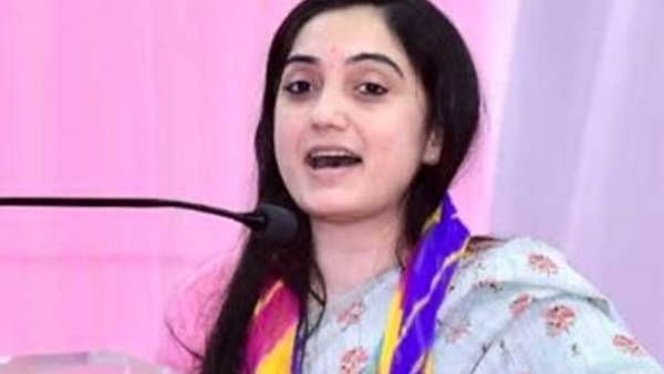 நுபுர்சர்மாவின் தலையை துண்டிப்போருக்கு பரிசு அறிவித்த மதகுரு.. சுற்றிவளைத்த போலீஸ்! தீவிர விசாரணை